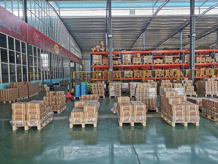 Stereoscopic Warehouse